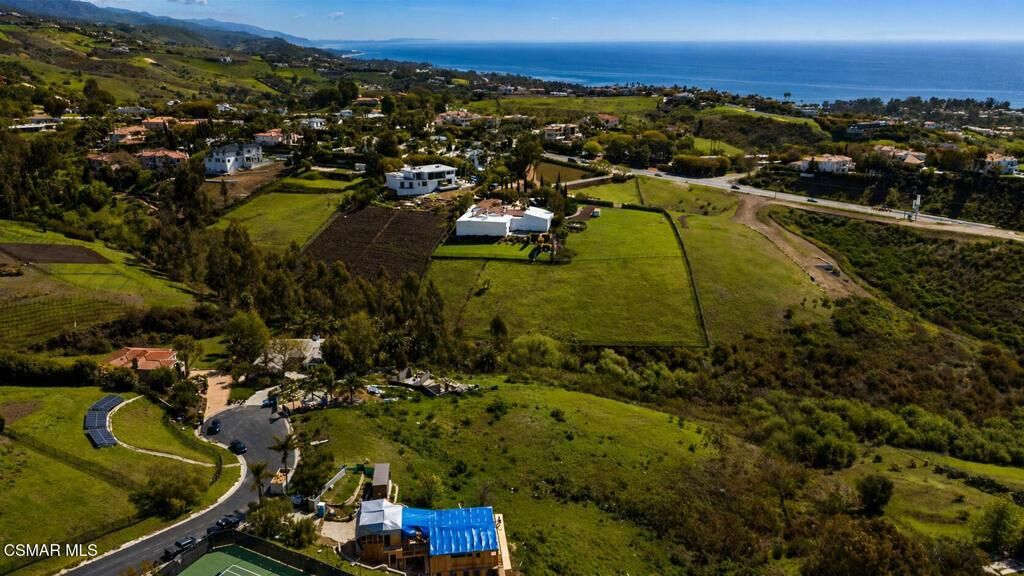 Property Photo:  28912 Verde Mesa Lane  CA 90265 