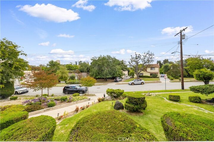 Property Photo:  35 W State  CA 91105 