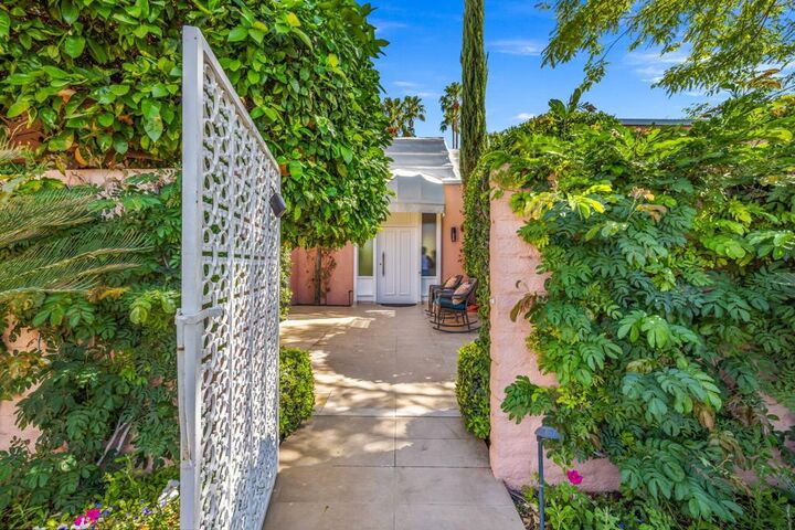 Property Photo:  47432 Medina Drive W  CA 92260 
