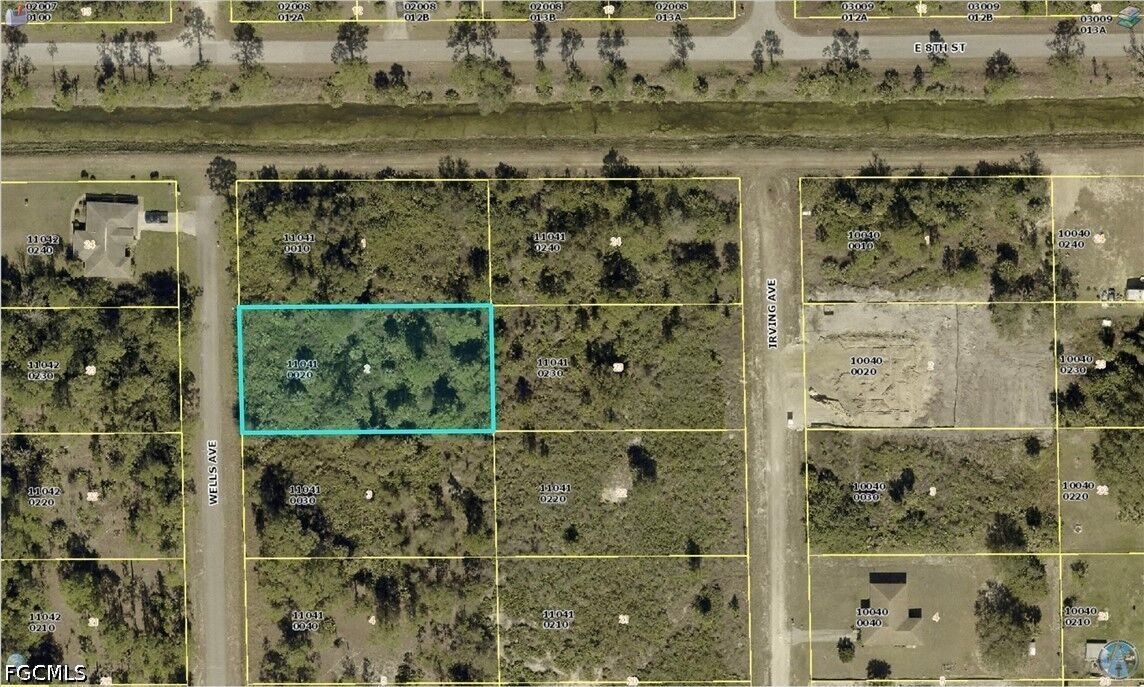 Property Photo:  720 Wells Avenue  FL 33972 