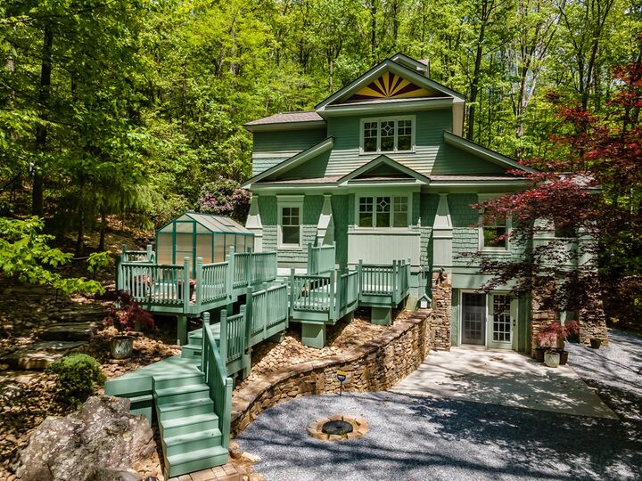 Property Photo: 8954 Doublehead Gap Road GA 30513