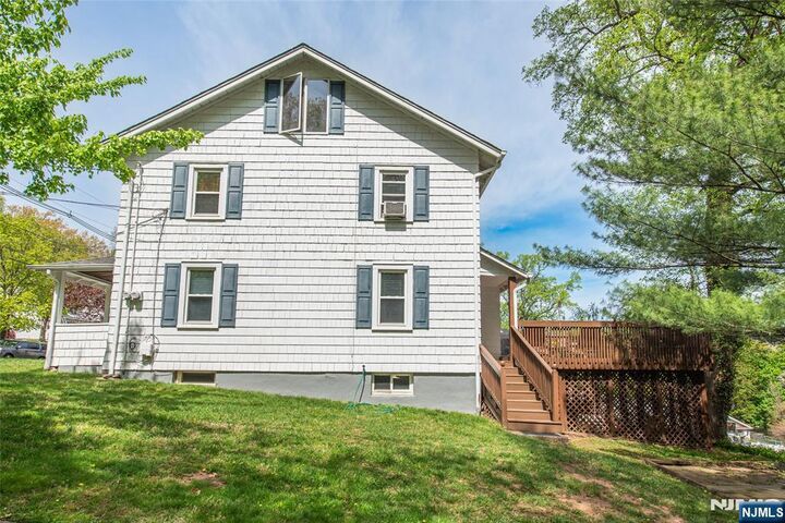 Property Photo:  257 McCosh Road  NJ 07043 