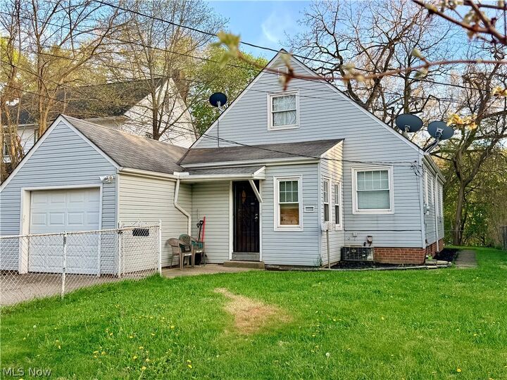 Property Photo:  10506 Park Heights Road  OH 44104 