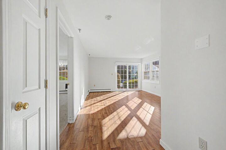 Property Photo:  332 Parkside Road  NH 03257 