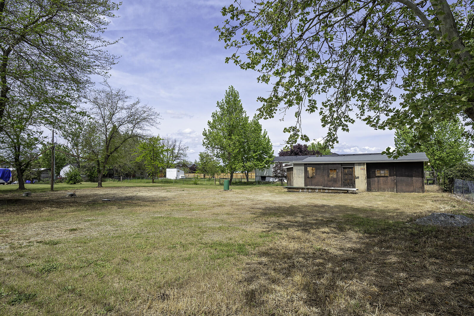 Property Photo:  3251 Antelope Road  OR 97503 
