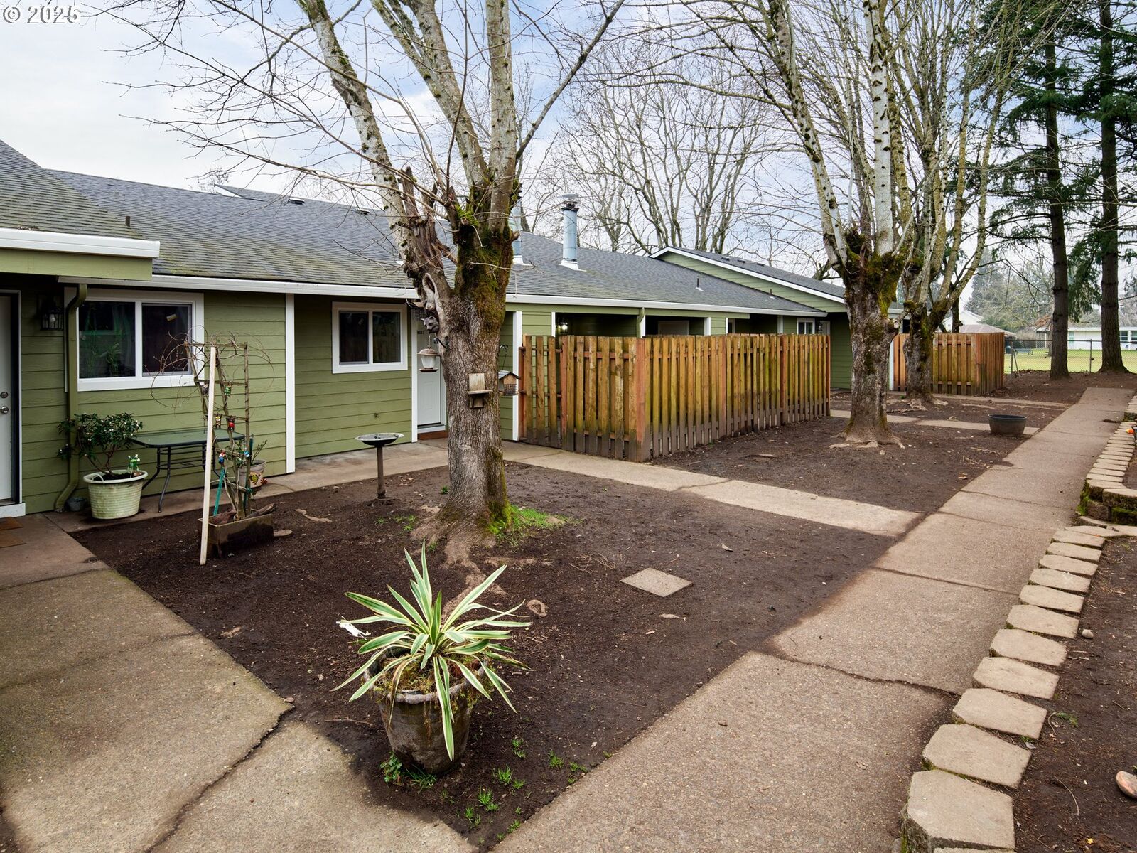 Property Photo:  9001 SE Clackamas Rd  OR 97015 