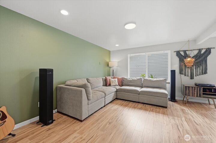 Property Photo:  110 S Dunham Avenue  WA 98223 