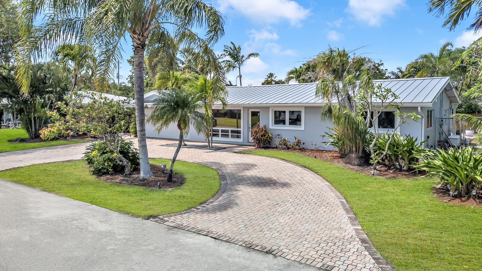 Property Photo:  2241 NE 33rd Street  FL 33064 