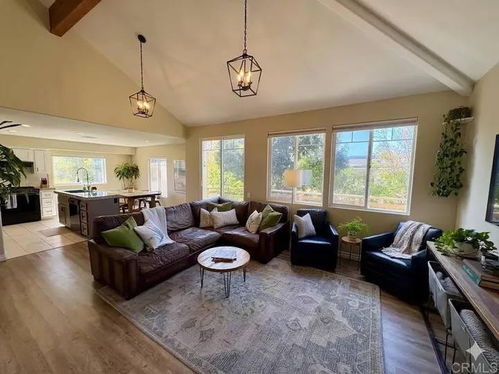 Property Photo:  1147 Hornblend Street  CA 92109 