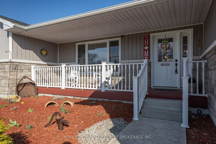 Property Photo: 3864 St Clair Parkway ON N0P 2B0