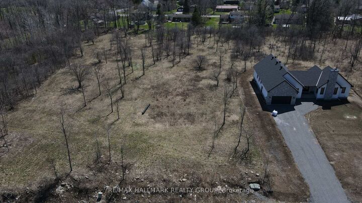 Property Photo:  1729 Metcalfe Farm Drive  ON K0A 2P0 