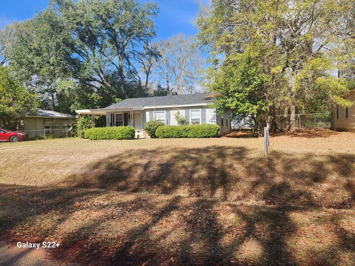 Property Photo:  209 Moore Ave  GA 31705 
