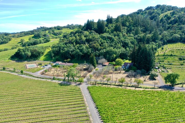 Property Photo:  5520 W Soda Rock Lane  CA 94558 