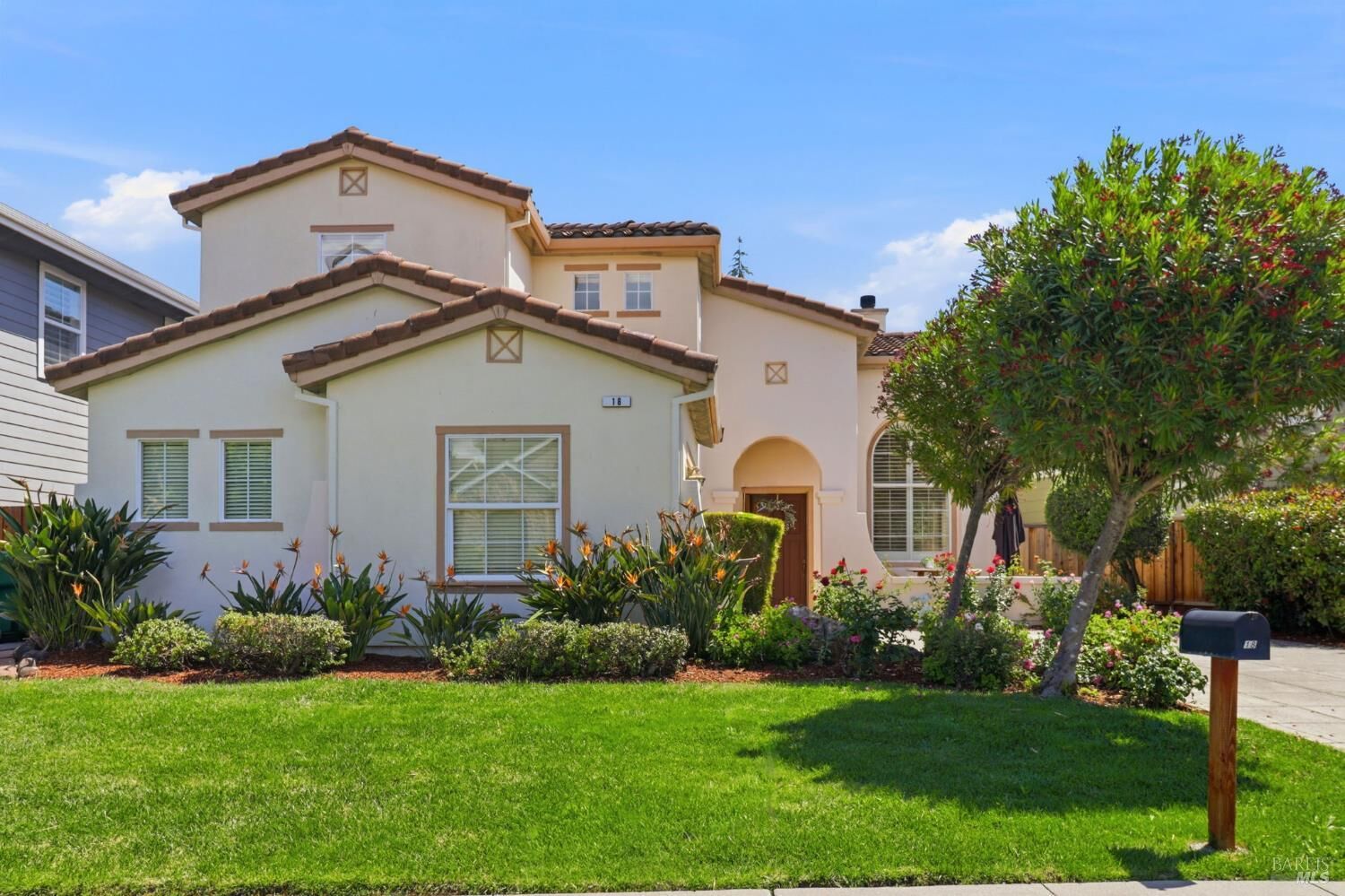 Property Photo:  18 Richardson Road  CA 94949 