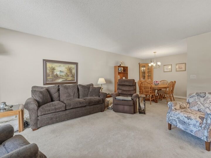Property Photo: 721 Hamilton Street 206 BC V3M 2M7