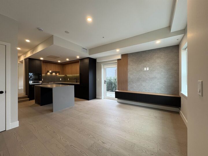 Property Photo: 125 W 41st Avenue BC V5Y 2S2