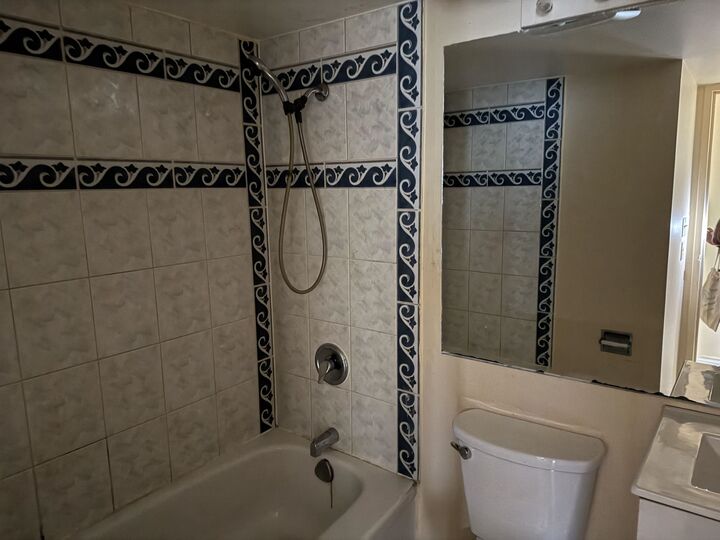 Property Photo: 7280 Lindsay Road 201 BC V7C 3M6