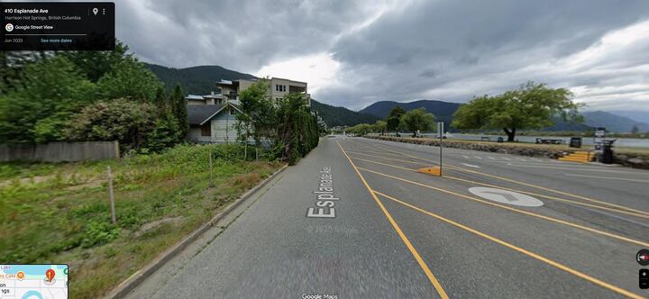 Property Photo: 430 Esplanade Avenue BC V0M 1K0