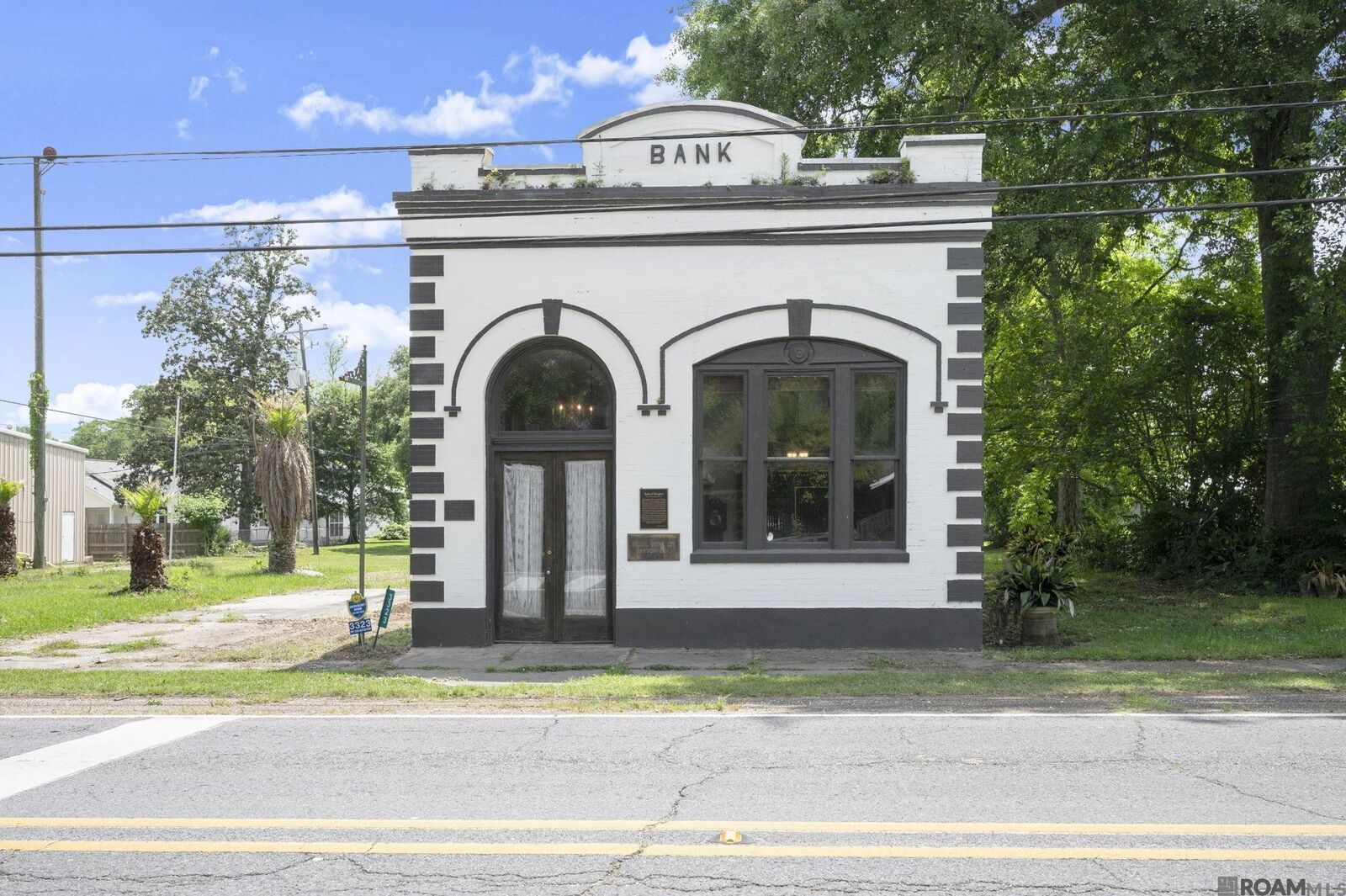 Property Photo:  3323 Church St  LA 70777 
