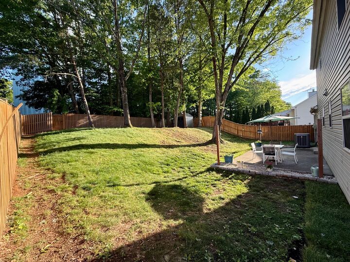Property Photo:  6111 Plainville Lane  VA 22193 