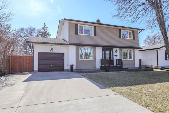 Photo de la propriété:  95 Acadia Bay  MB R3J 3J1 