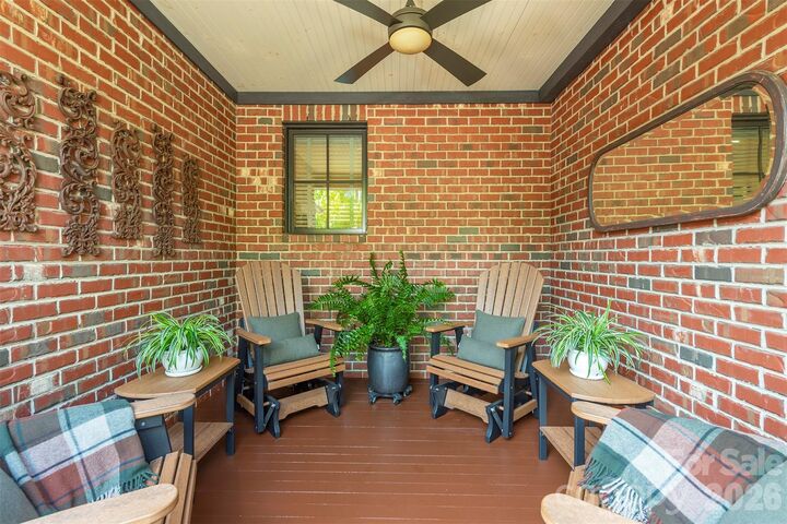 Property Photo:  13 Fitzgerald Road  NC 28711 