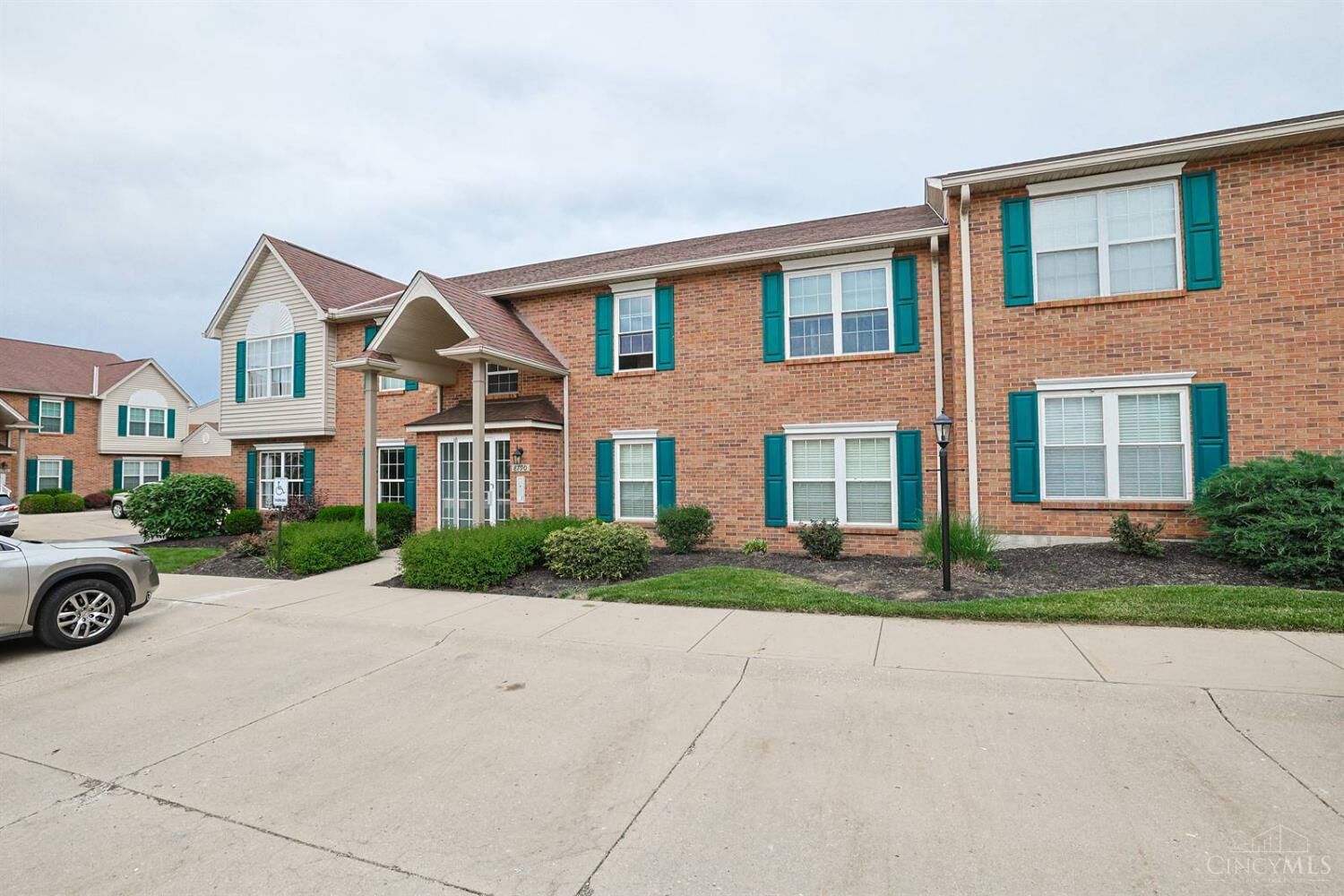 Property Photo:  8790 Carrousel Park Circle  OH 45251 