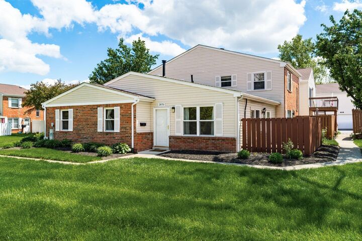 Property Photo:  3070 Jersey Drive  OH 43204 