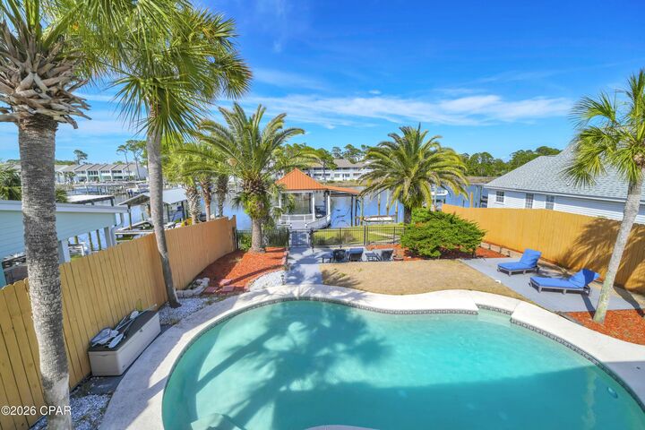 Property Photo:  8120 S Lagoon Drive  FL 32408 