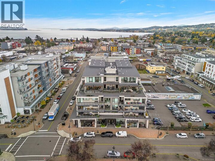 Property Photo:  2461 Sidney Avenue 203  BC V8L 1Y8 