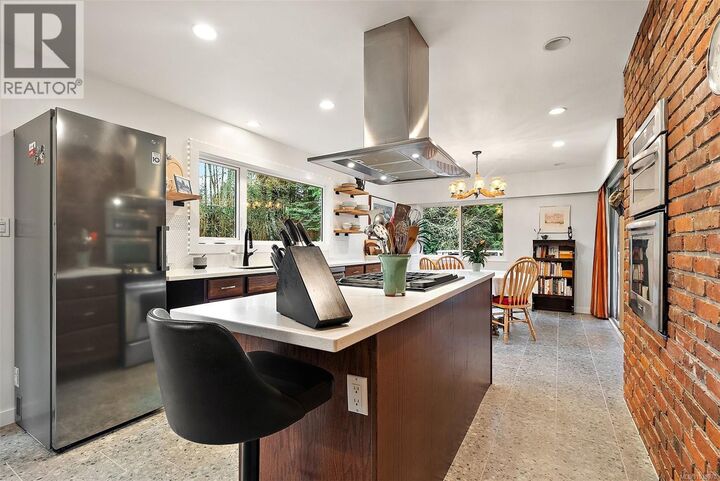 Property Photo: 5817 Curry Road BC V9L 6E6
