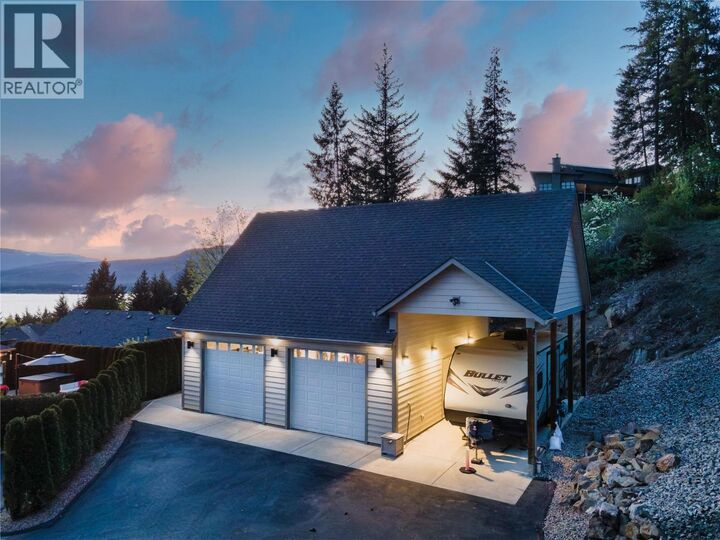 Property Photo: 3643 McBride Road BC V0E 1H1