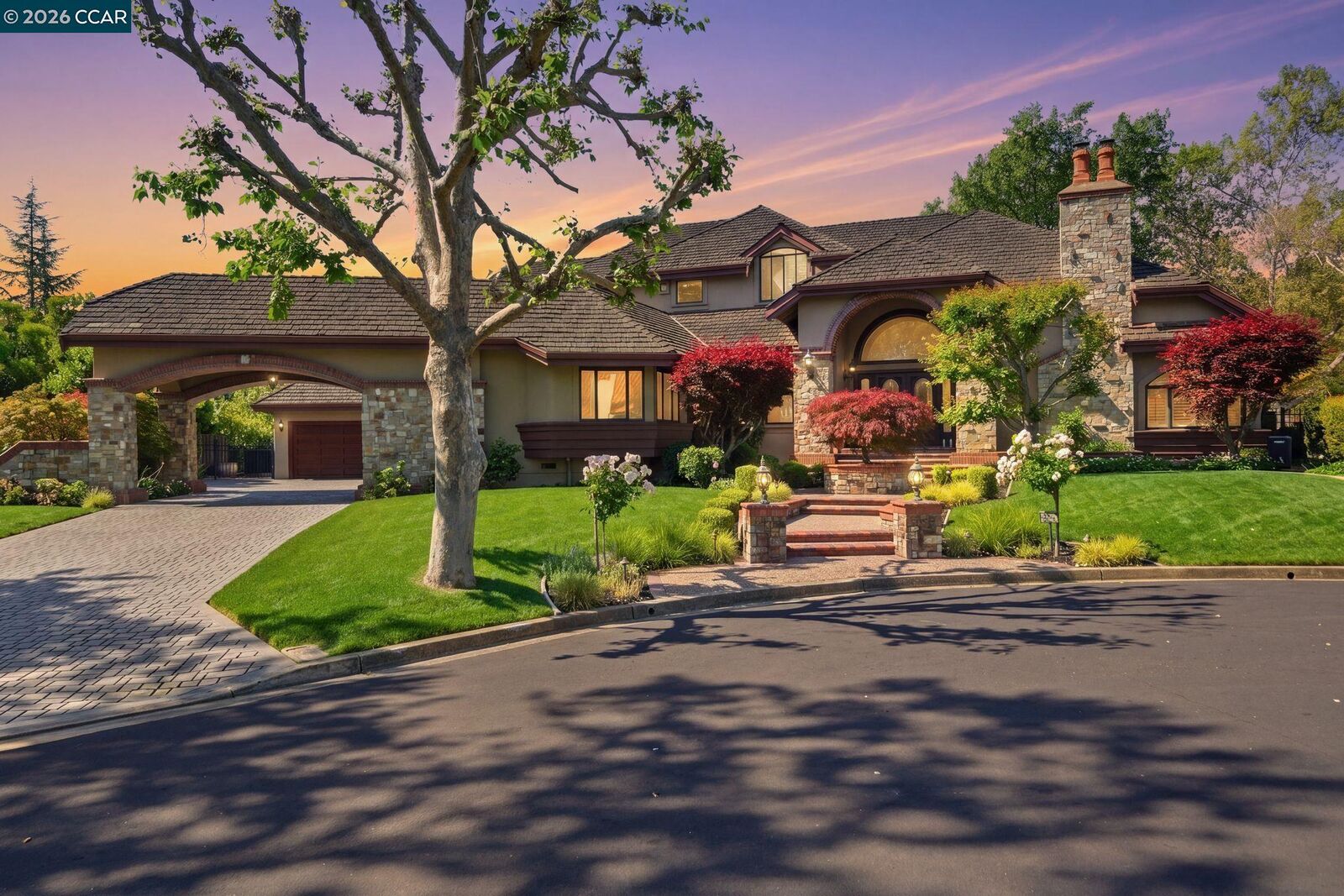 Property Photo:  51 Red Cypress Ct  CA 94506 