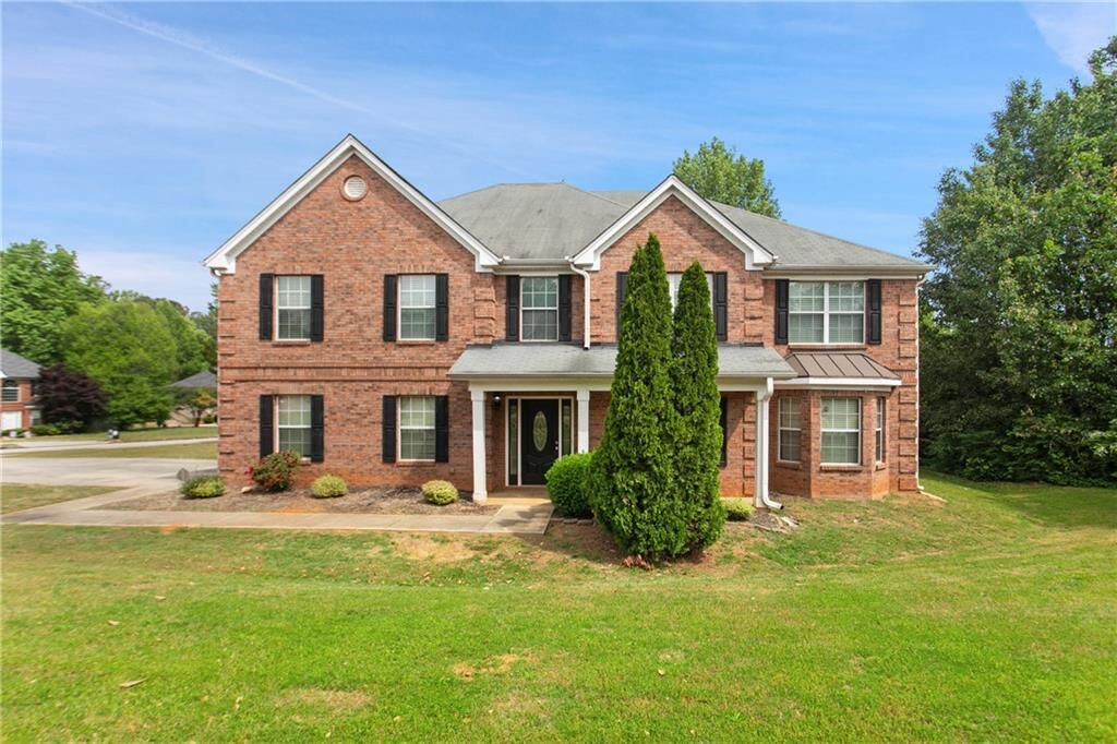 Property Photo: 184 Sunflower Meadows Drive GA 30252