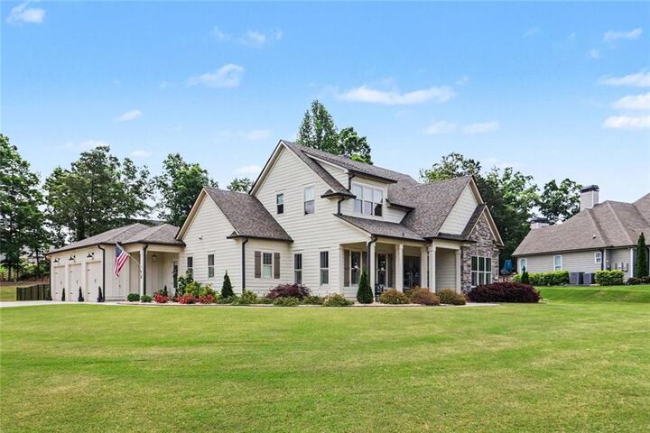 Property Photo:  13 Anchor Court  GA 30263 