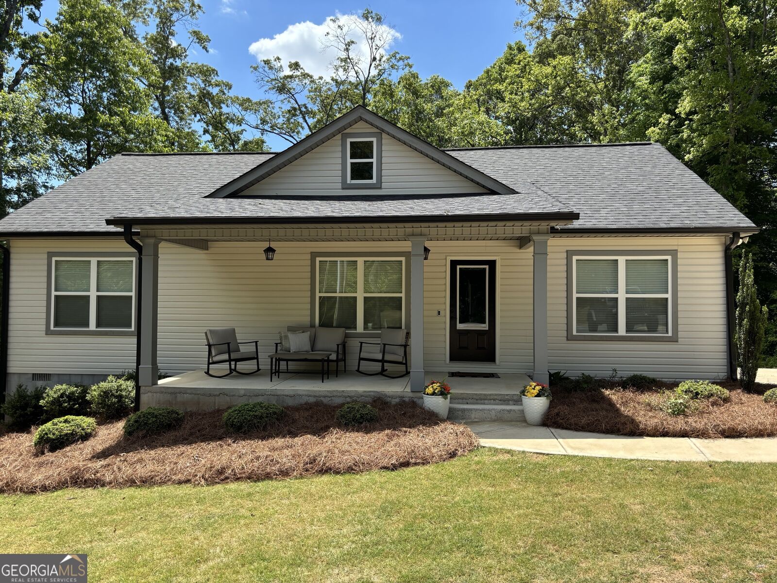 Property Photo: 39 Harpers Run GA 30117