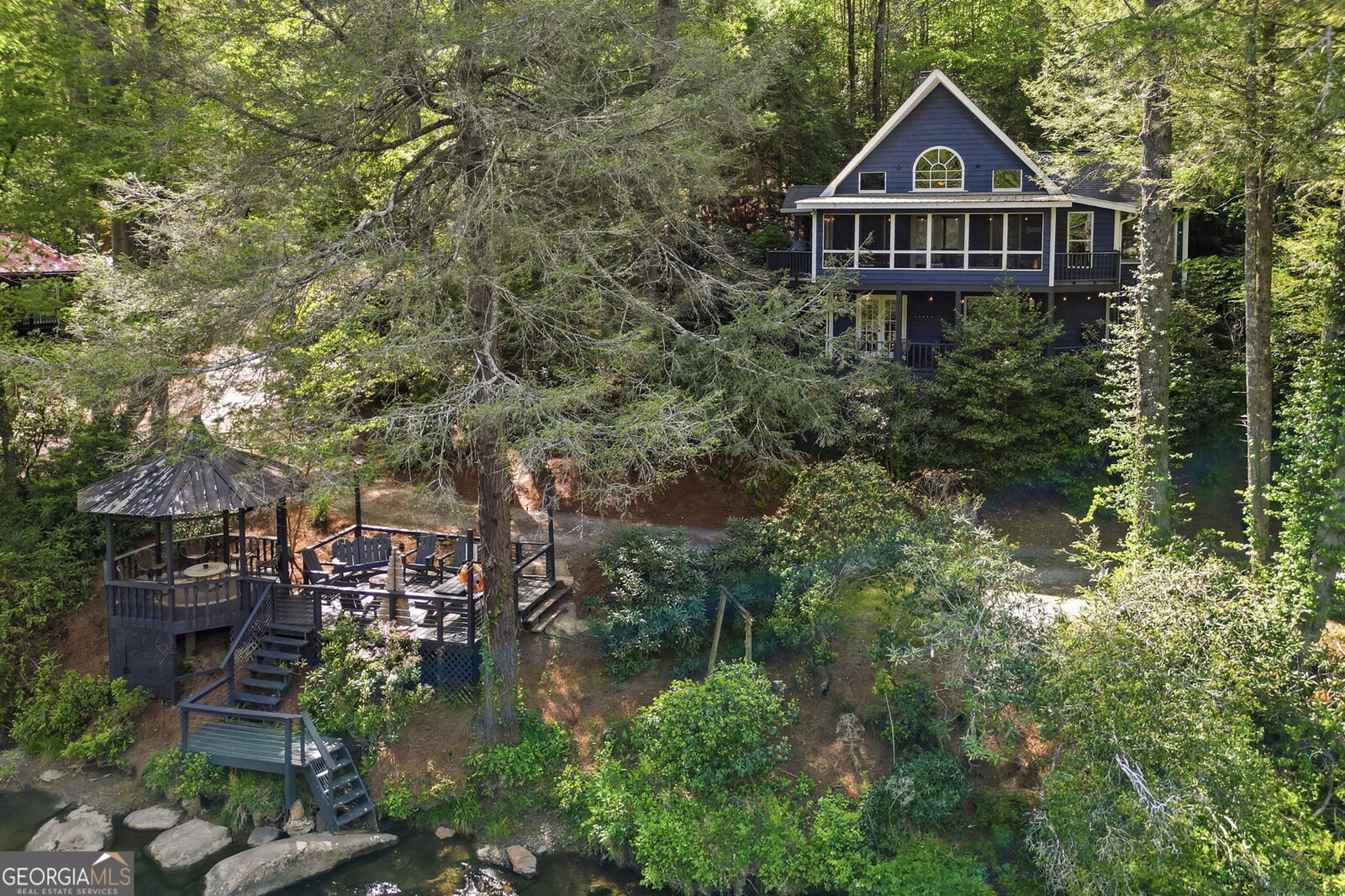 Property Photo:  906 Riverside Lane  GA 30513 