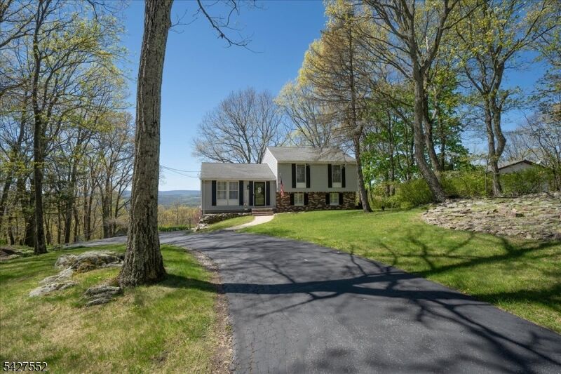 Property Photo: 103 Panorama Dr NJ 07461