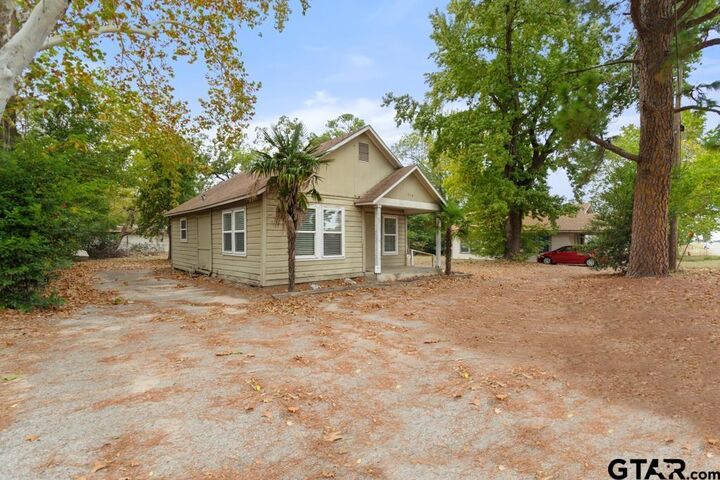 Property Photo:  510 N Main Street (Hwy 69)  TX 75771 