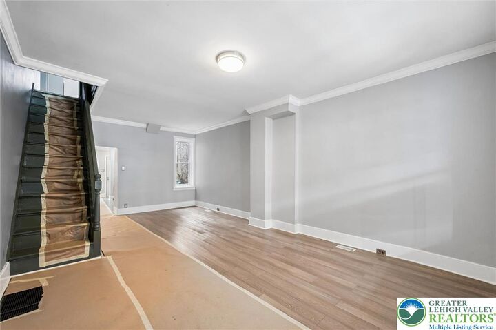 Property Photo:  922 E Schiller Street  PA 19134 