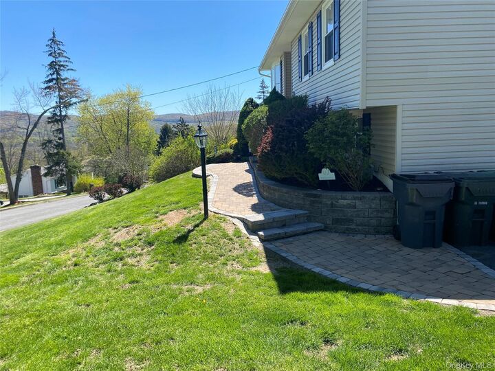 Property Photo:  31 Sunset Terrace  NY 10930 