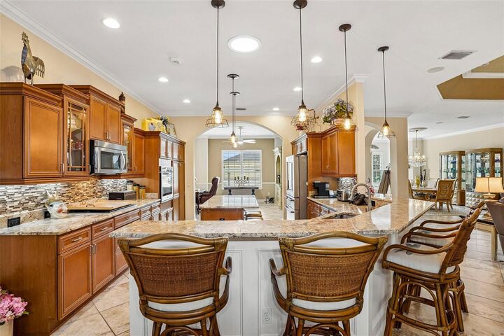 Property Photo:  1404 Brier Creek Circle  FL 32162 