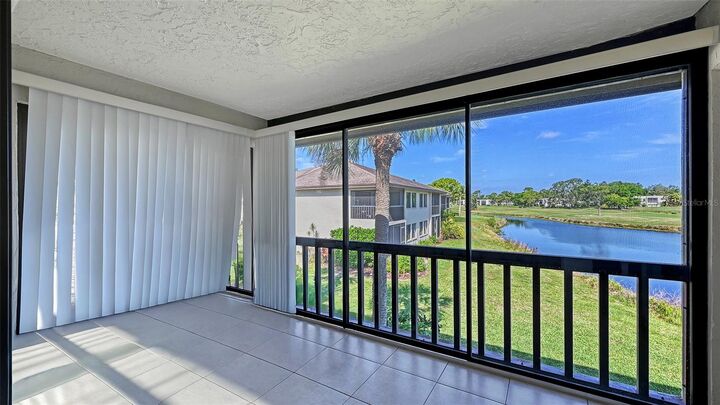 Property Photo:  5207 Willow Links 34  FL 34235 