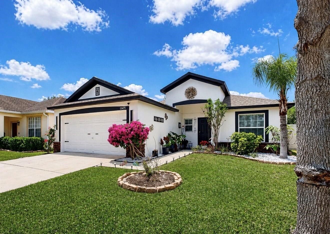 Property Photo: 15475 Long Cypress Drive FL 33573