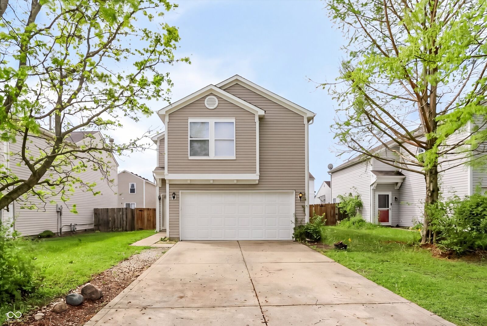 Property Photo:  5985 Claymont Boulevard  IN 46168 