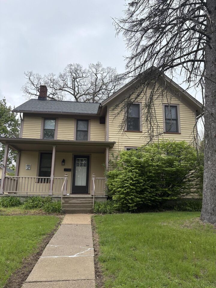 Property Photo:  201 Oak Street  MI 48198 