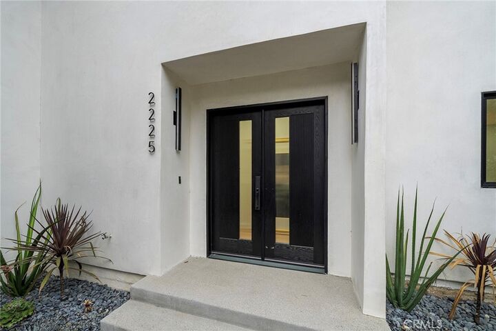 Property Photo:  2225 Shoredale  CA 90031 