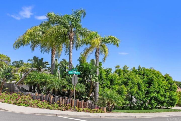 Property Photo:  7102 Primrose Way  CA 92011 