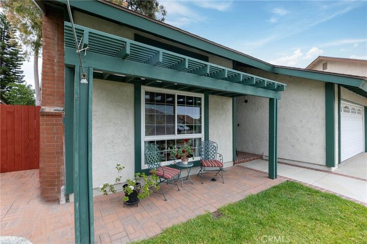 Property Photo:  1884 N Cornet Place  CA 92807 