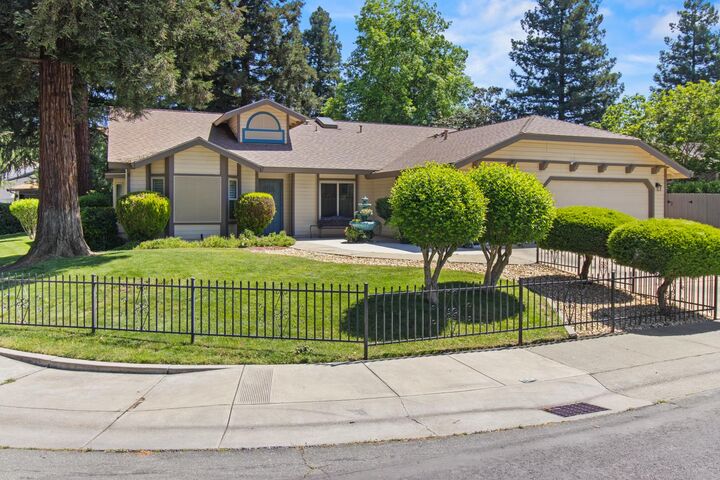 Property Photo:  3200 Cloudview Drive  CA 95833 